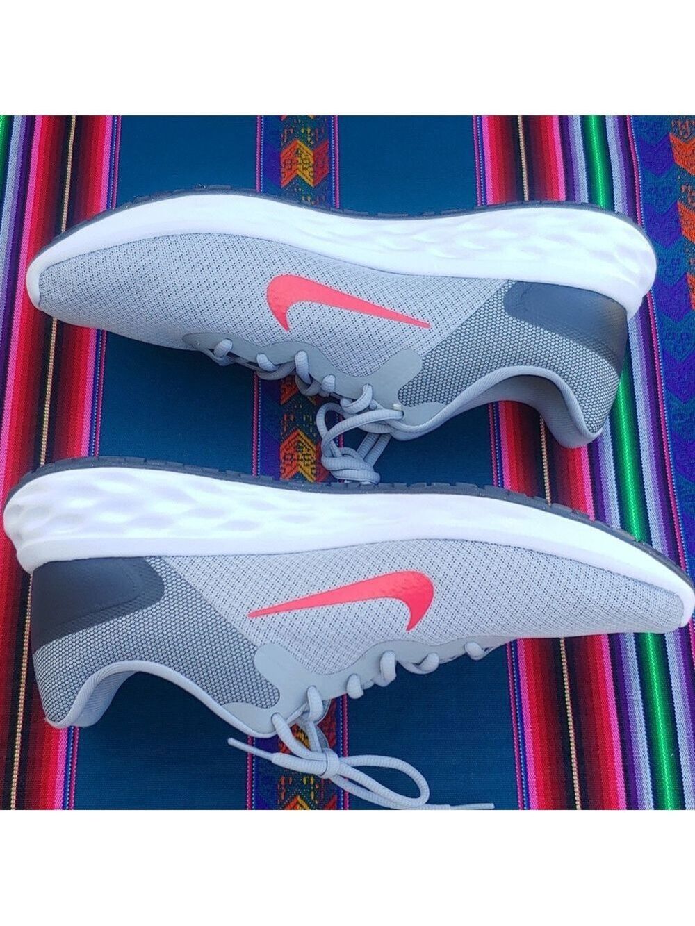 Nike Women's Revolution 6 Gray and Red Athletic Running Shoes size 10.5 NWT - Picture 12 of 17
